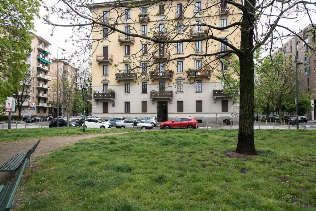 Mico 1 Bedroom Apartment - Youhosty Milan Exterior photo