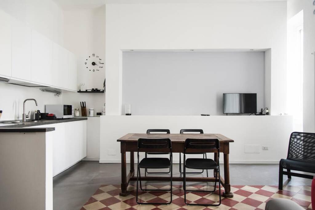 Mico 1 Bedroom Apartment - Youhosty Milan Exterior photo