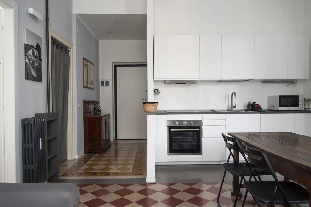Mico 1 Bedroom Apartment - Youhosty Milan Exterior photo